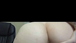 damn watch my chubby ass shake spread twerk closeup non stop!