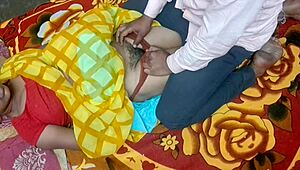 Hot Swinger Wife in Yellow Saree Gets Intense Chudai After Husband Sleeps