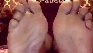 wanna see jili and sem's free video of these college teens fucking outdoors in the dorm area?
