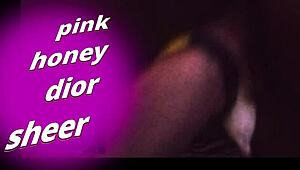 hey check out me playing deep in this big ole ebony housewife ass shaking wild