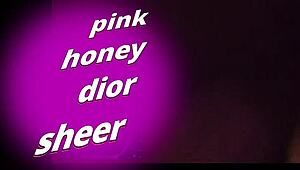 hey check out me playing deep in this big ole ebony housewife ass shaking wild