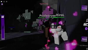 fucking random sluts in roblox condo combat game 😂🍆