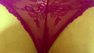 Sexy latina big ass posed doggy in thong