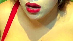 Beautiful Latina Savannah Watson Gives Sloppy Titty Fuck POV Boobjob