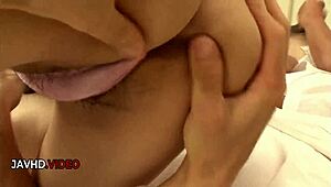 Sexy Yui Misaki Teases Guys For Group Blowjobs Cumshots