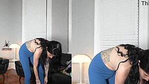 i tried on these tight leggings for the shoot and got so wet