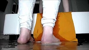 cute teen masturbates squirts hard in bathtub waiting for her partner's eyes