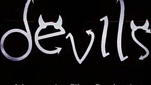 100 anal creampie for this huge ass brunette slut riding cock till her gaping hole overflows 💦🍑🔥