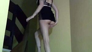 Melissa Joy suck hotel cock gangbang?