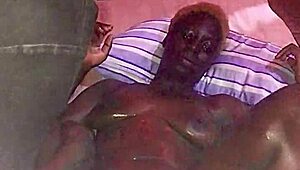 neighbor shows up for full body massage 💆‍♀️