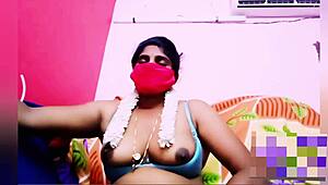 indian housewife cheats on hubby with video call dirty talk boyfriend 📱😈