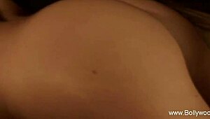 Indian Brunette Performs Erotic Teasing Dance Ritual