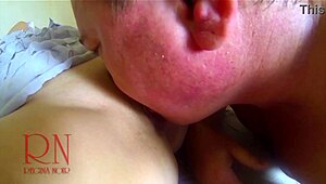 Graceful flexible lady cums from tongue on pussy massage! 👅💦