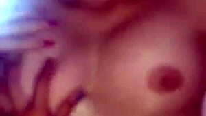 Wanna see mexican wives and lovers swap pussy licks?