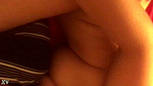i love getting my desi pussy fucked deep by that thick cock