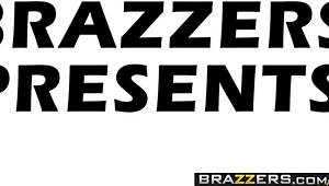 He Thought She Was Prude but Luna Star's Big Ass Begs for Jessy Jones