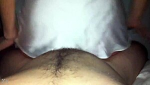 imagine this hot brazilian gaúcha gostosa dropping her pussy on that hard cock