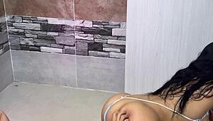 sexy colombiana rides pov cowgirl creampie close up licking cum 😋