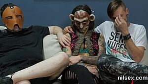 Holy Fuck! Nasty Cutie Craves Butt Hole Therapy Now!