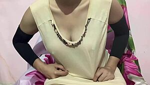 Whoa, simran's big milky natural tits get oiled massage 😍💦