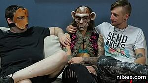 Holy Fuck! Nasty Cutie Craves Butt Hole Therapy Now!