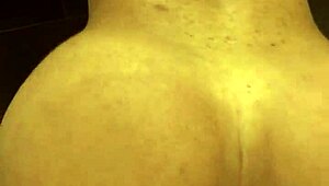 webcam babe takes a deep creampie in her wet pussy