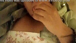 Ginger paris stuffs marshmallows in pussy then pisses everywhere
