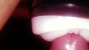 wanna see her pussy drip after that quick handjob?