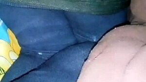 Nepali girl models skin-tight leggings in everyday style