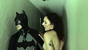 demon lilith tempts batman into deep blowjob and cum snowballing