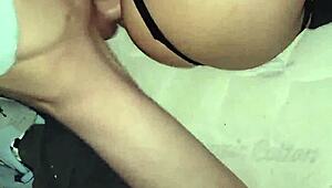 me COGIENDO a la amiga de mi novia en la calle rapidin sin condon en terreno baldio