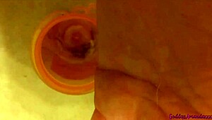 Goddess Amanda's barefoot foot fetish guidance