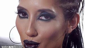 Cock-hungry Chloe Amour in wild threesome bangin'!!