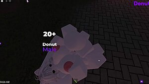 uhh im fuckin this girl so hard in roblox park shes screamin my name