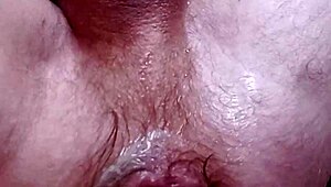 damn big cuck cums buckets from wild anal toys 😩💦🍆