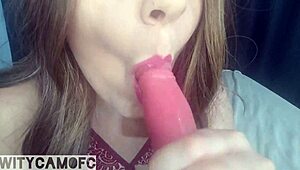 joi milf sucks you off till you cum hard webcam style 😘💋