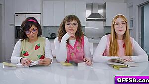 Bffs Nerd Ladies Harper Red Naudi Nala Ozzy Sparx Share Cock