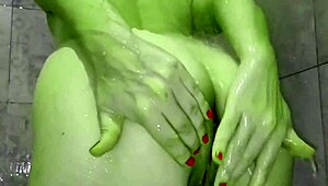 She-Hulk Cosplay Housewife Shows Big Green Ass Pussy Feet Homemade