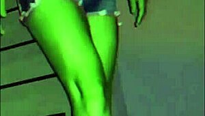 She-Hulk Cosplay Housewife Shows Big Green Ass Pussy Feet Homemade