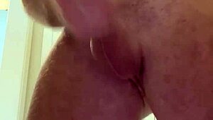 she's a ripped bodybuilder moaning dirty talk as i cum hard on cam