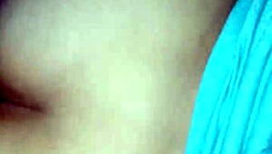 chubby navajo gf, why you calling me while fucking doggystyle so hard?