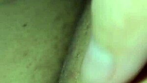 latina housewife shakes her rico big ass in homemade bedroom action