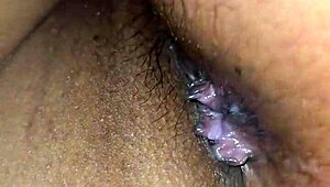 latina housewife shakes her rico big ass in homemade bedroom action