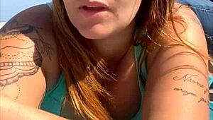 Letting stranger grope my ass felt so thrilling