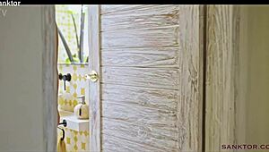 sanktor's shaved head lesbian fingers herself hard in tropic villa