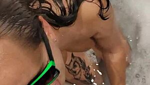 damn this married milf sucked and jerked me so good while hubby was at work 😍 wanna fuck her bad