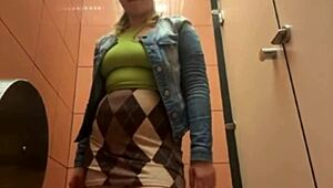 blonde bbw gets hard fucked in public locker room