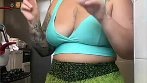 super tight shorts squeeze and split wet exhibitionist pussy