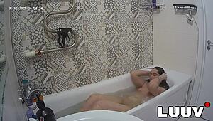 Vilika's Real Shaving Routine Becomes Homemade Teen Flick