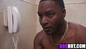 i need ace hardz and goldey cherry kiss double penetrating my milf ass and pussy to scratch that taboo itch